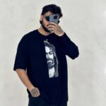 تیشرت یقه گرد چاپی طرح شمایل امام عباس
